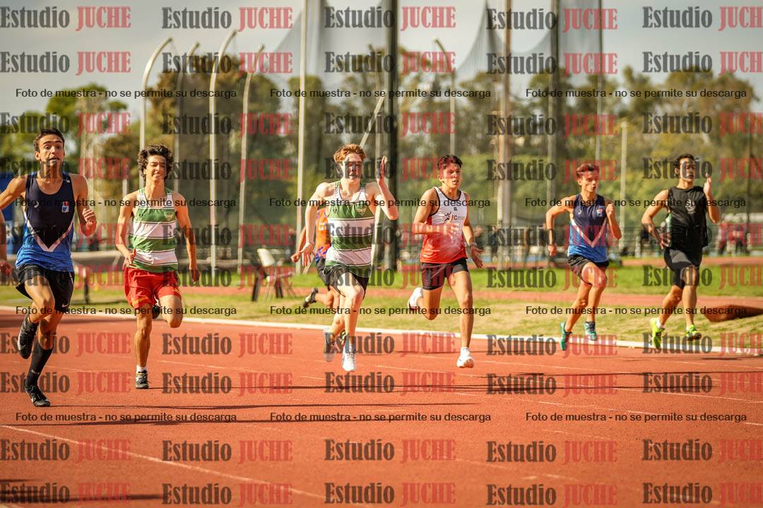 Fotos de los 200 m llanos de varones