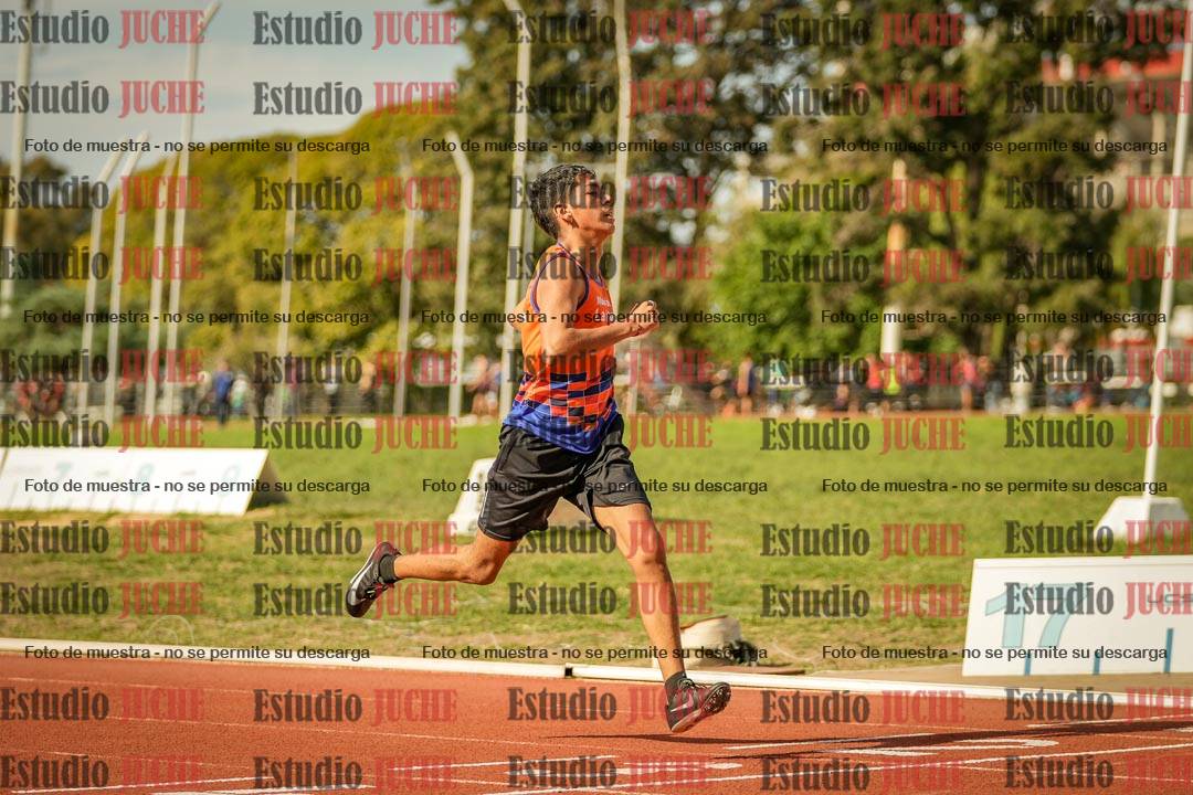 Fotos de los 200 m llanos de varones
