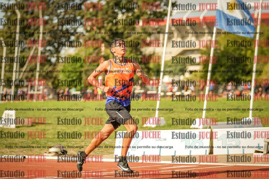 Fotos de los 200 m llanos de varones