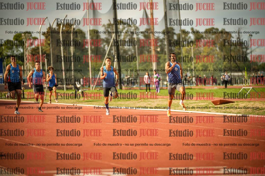 Fotos de los 200 m llanos de varones