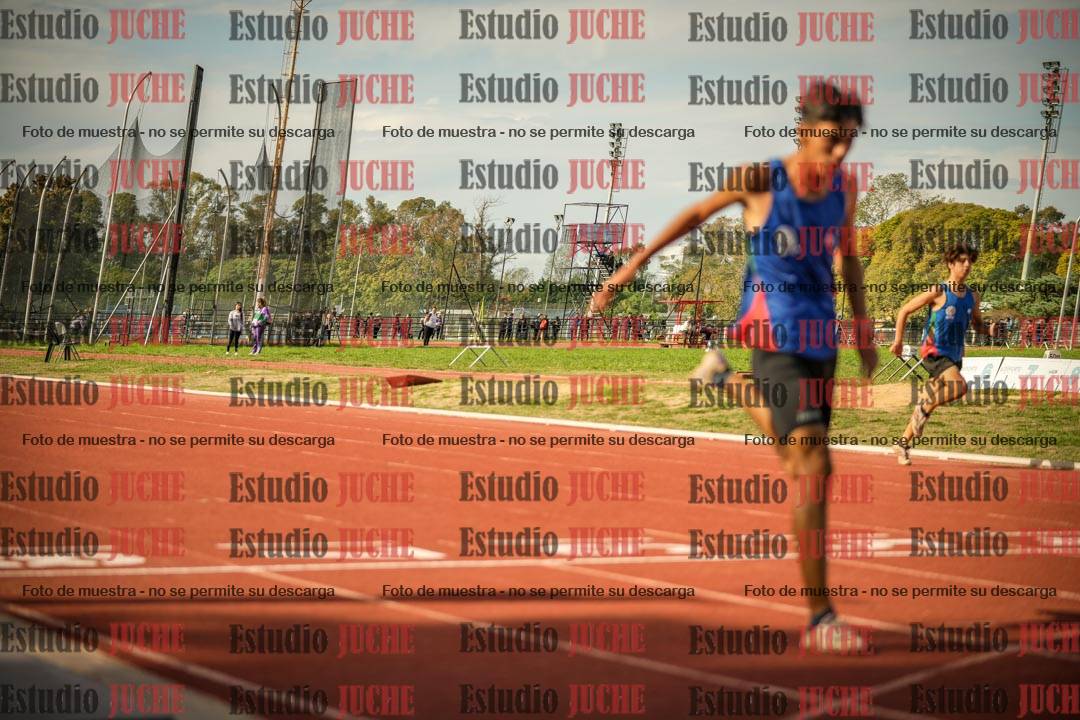 Fotos de los 200 m llanos de varones