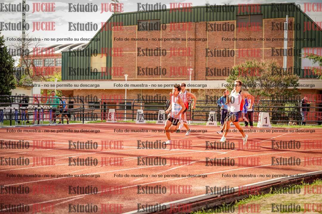 Fotos de los 200 m llanos de varones