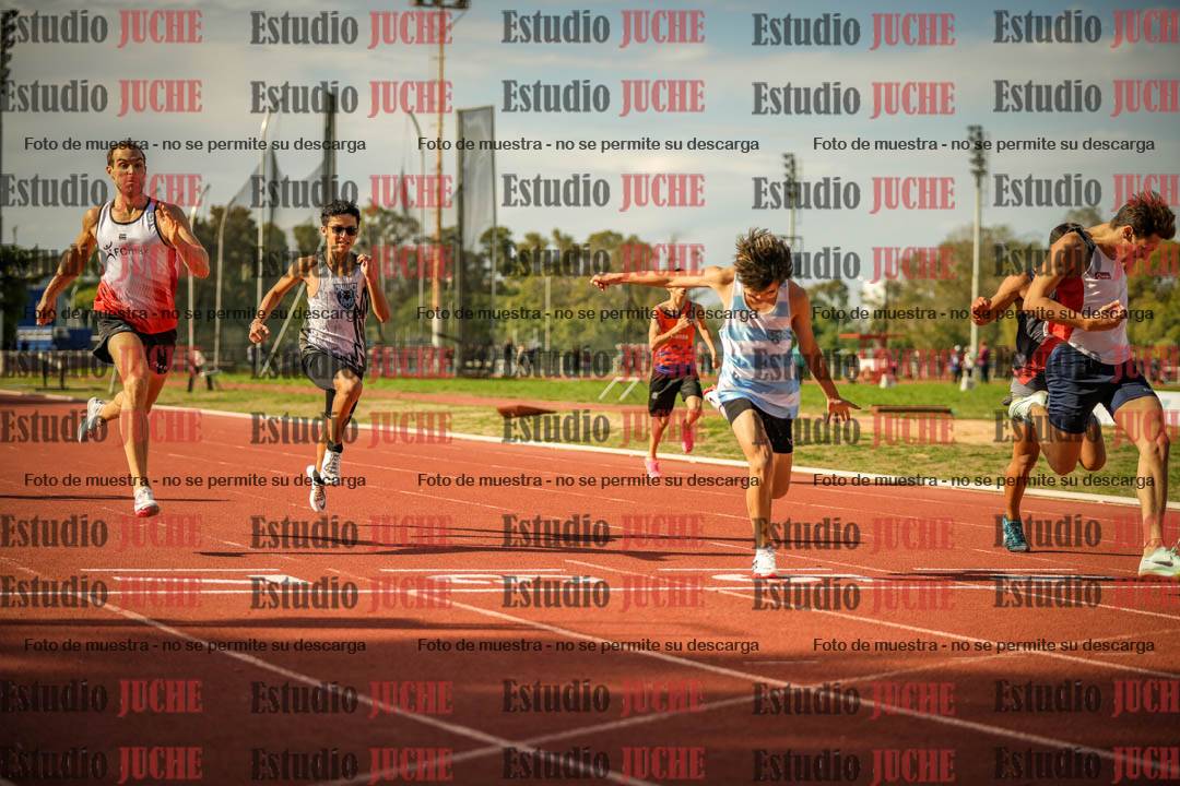 Fotos de los 200 m llanos de varones