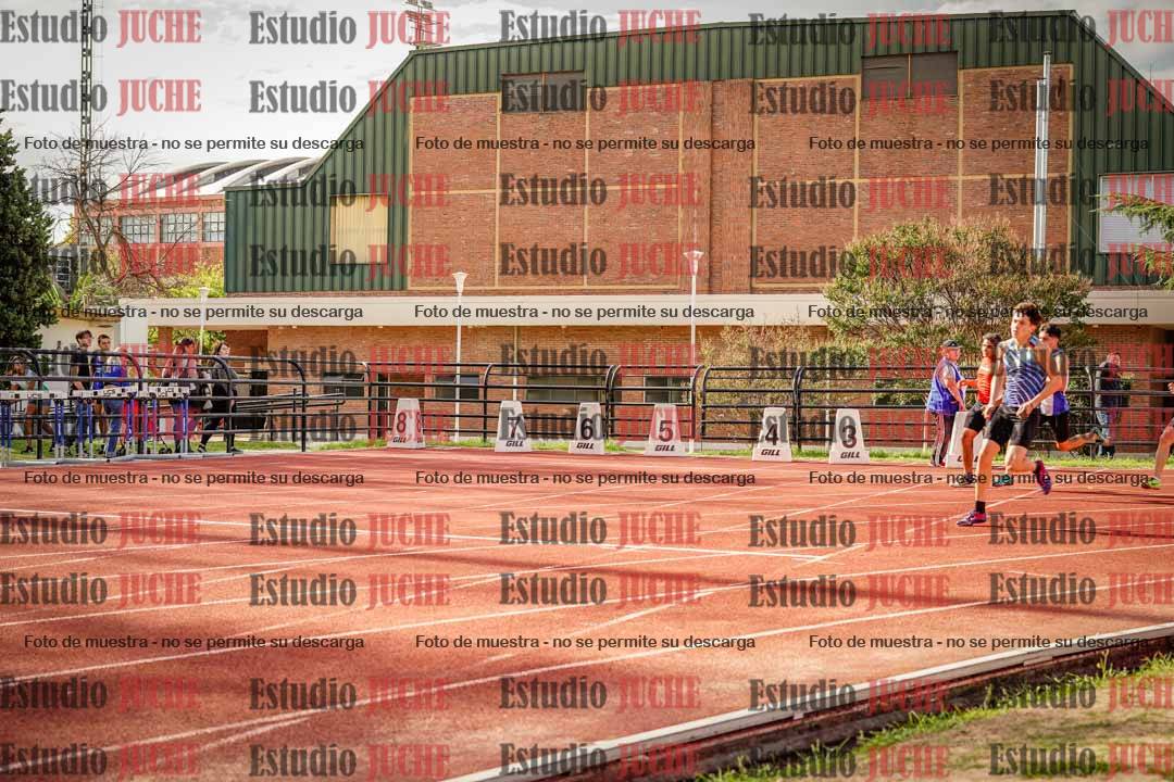 Fotos de los 200 m llanos de varones