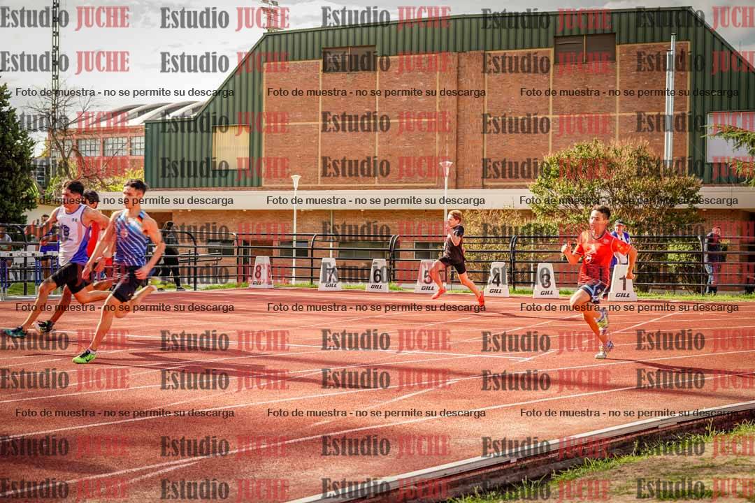 Fotos de los 200 m llanos de varones