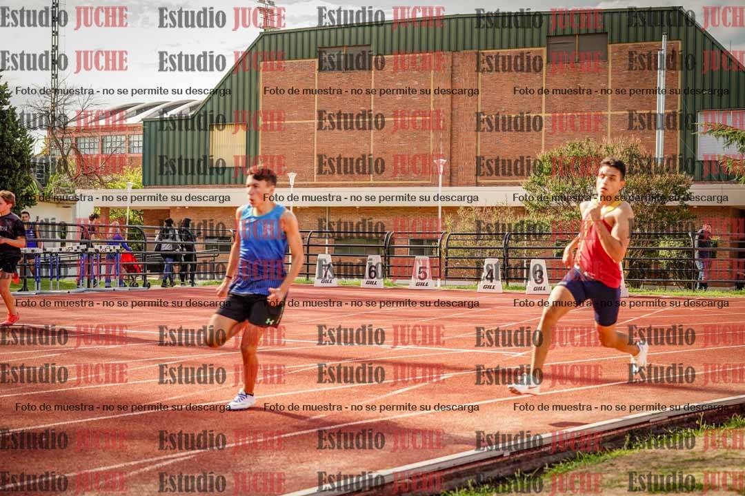 Fotos de los 200 m llanos de varones