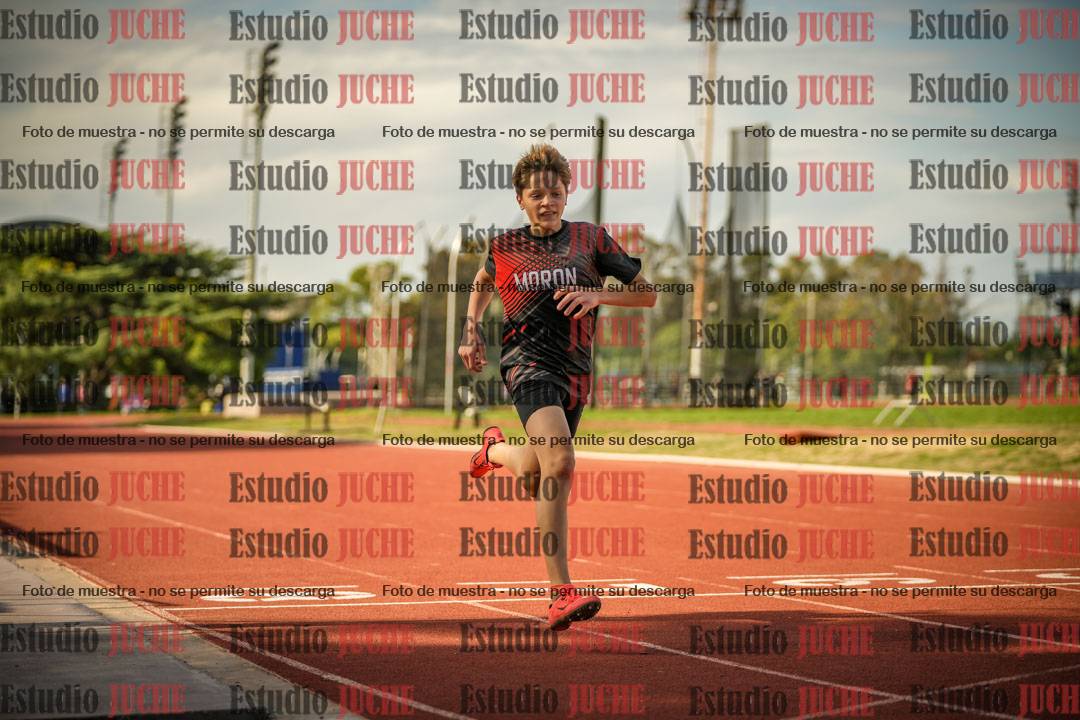 Fotos de los 200 m llanos de varones