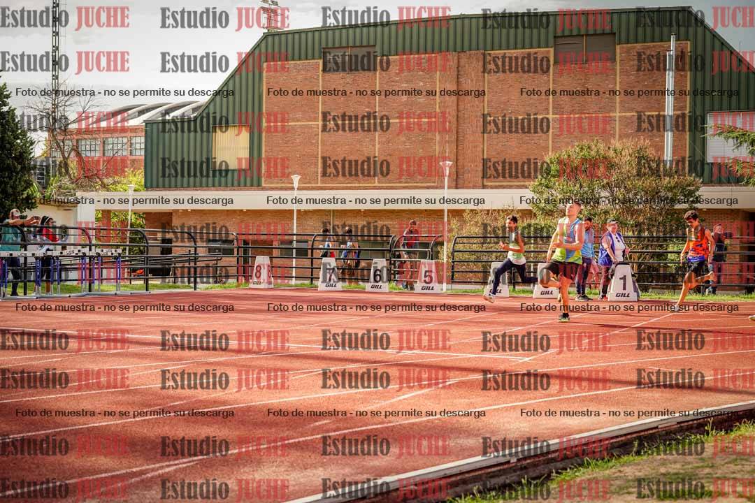 Fotos de los 200 m llanos de varones