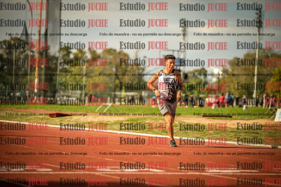 Fotos de los 200 m llanos de varones