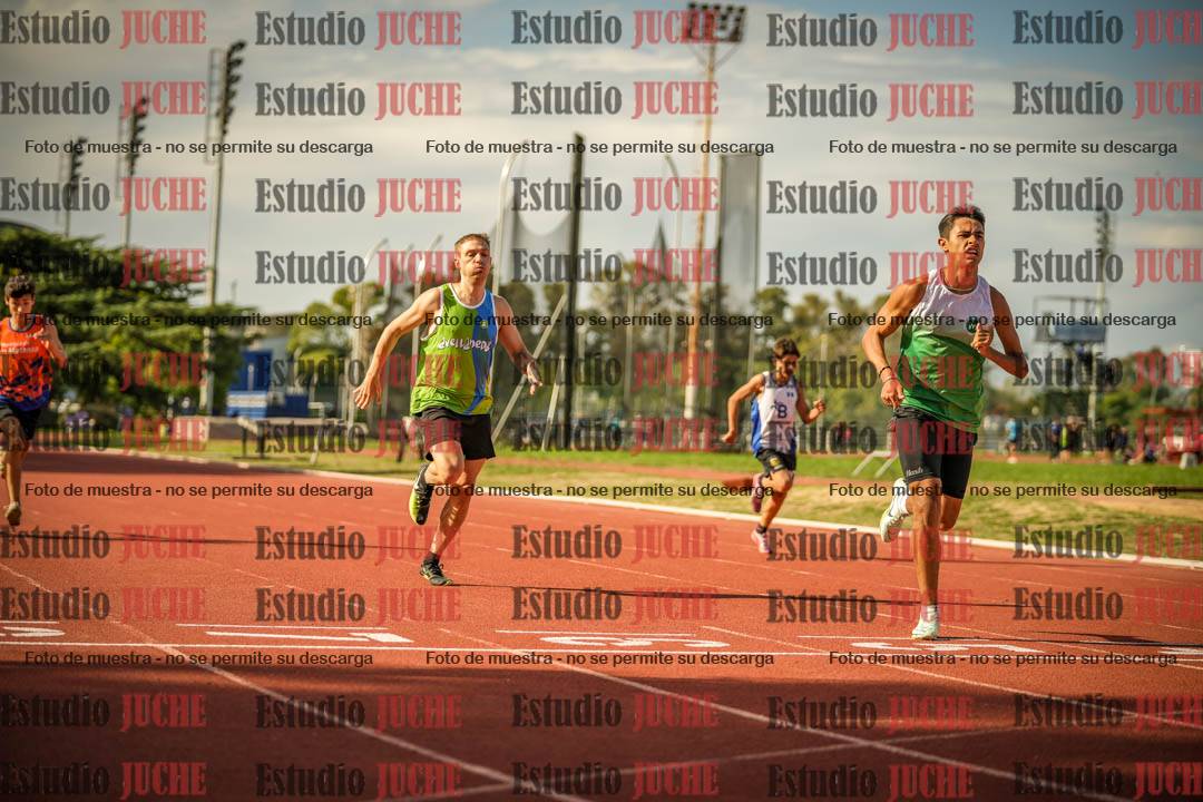 Fotos de los 200 m llanos de varones