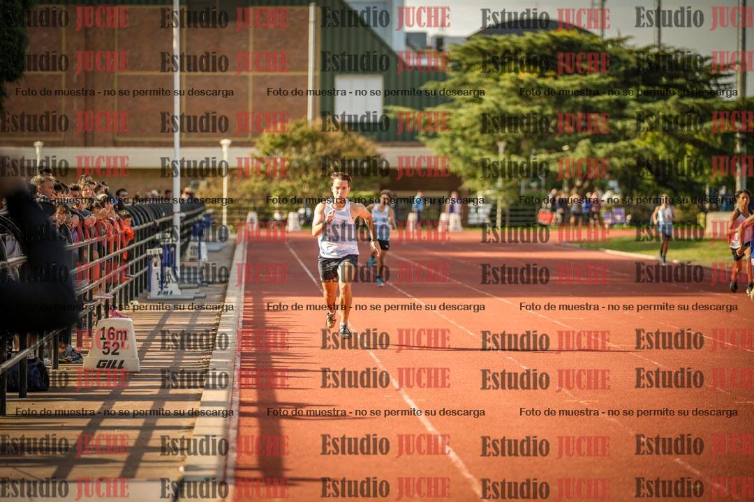 Fotos de los 200 m llanos de varones