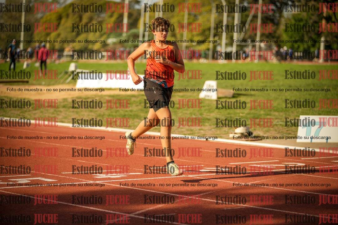 Fotos de los 200 m llanos de varones
