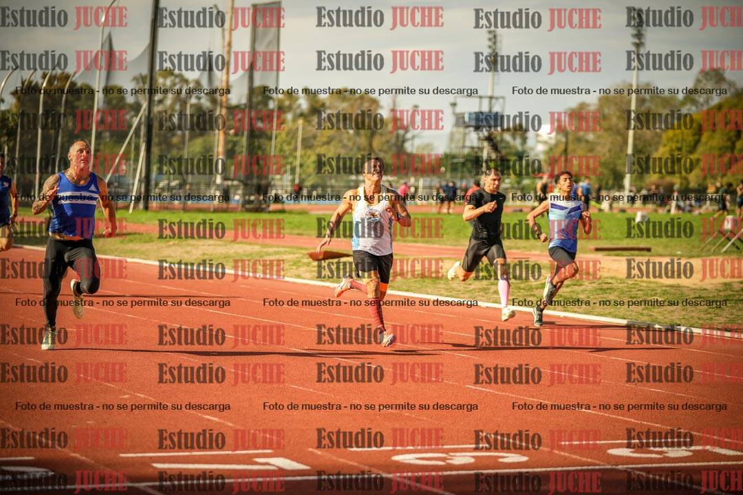 Fotos de los 200 m llanos de varones