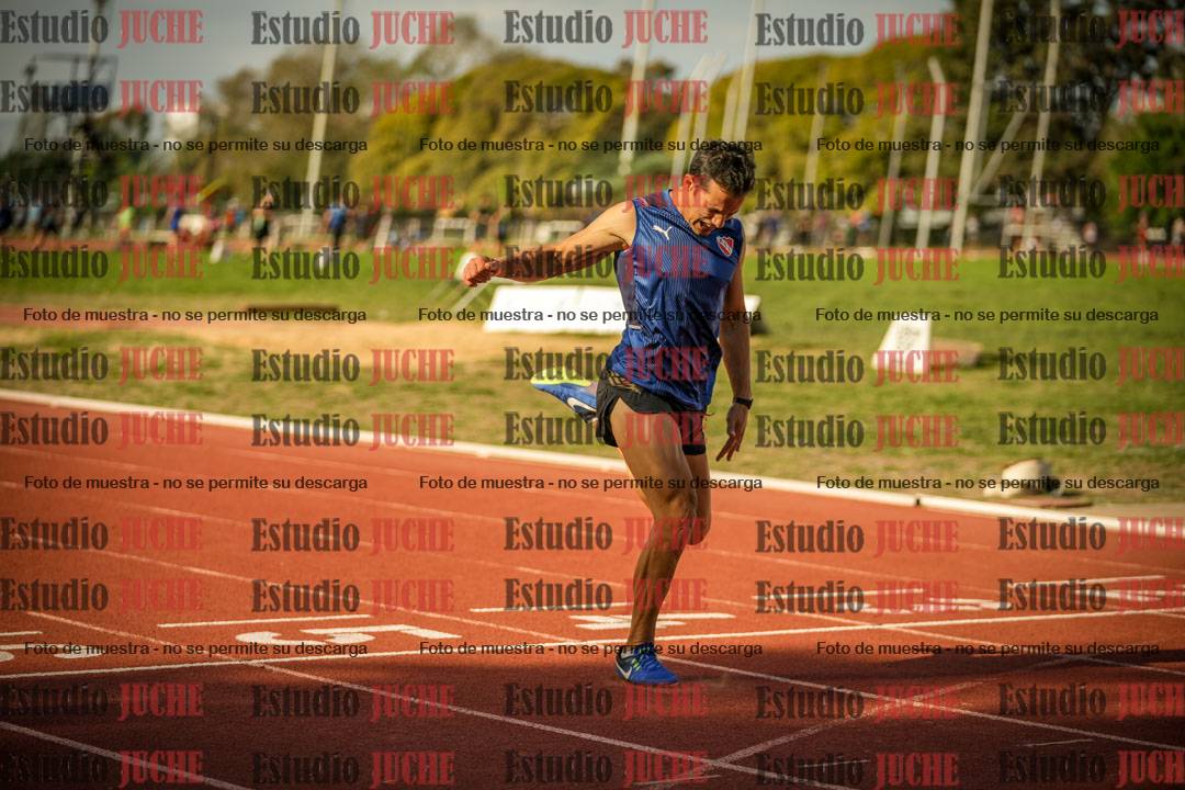 Fotos de los 200 m llanos de varones