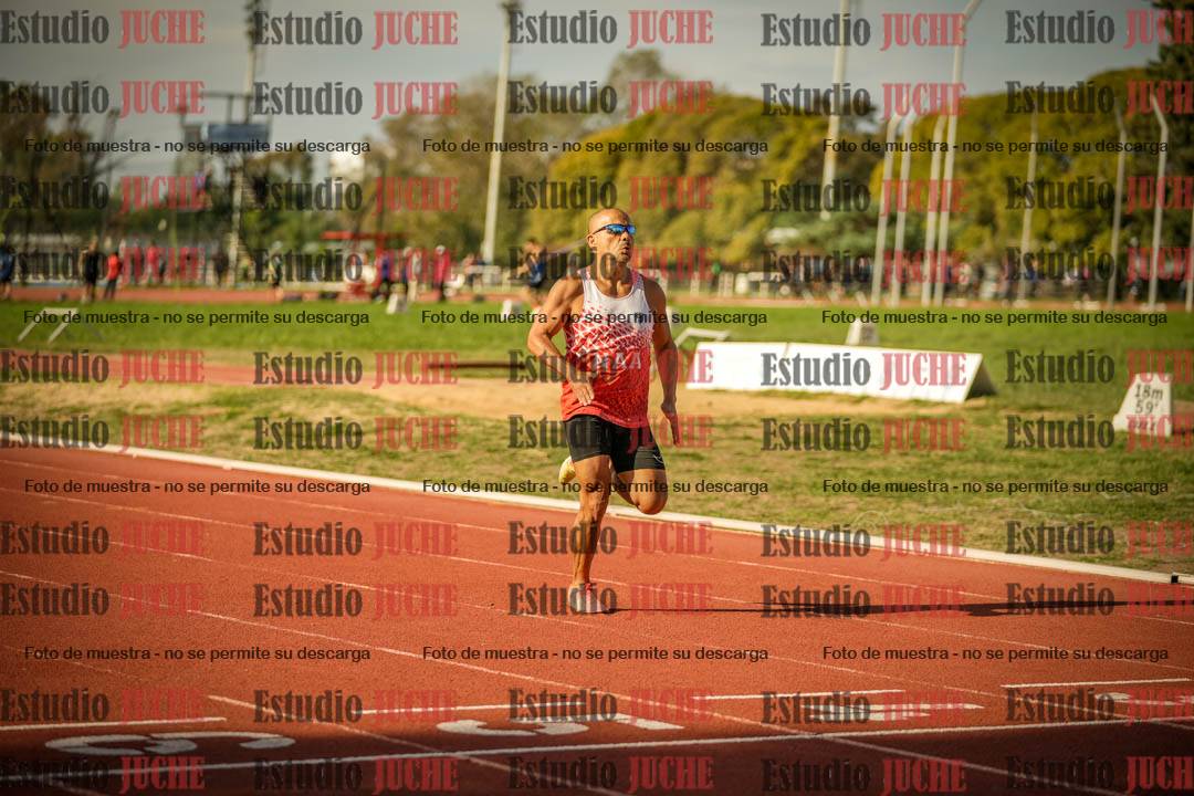 Fotos de los 200 m llanos de varones