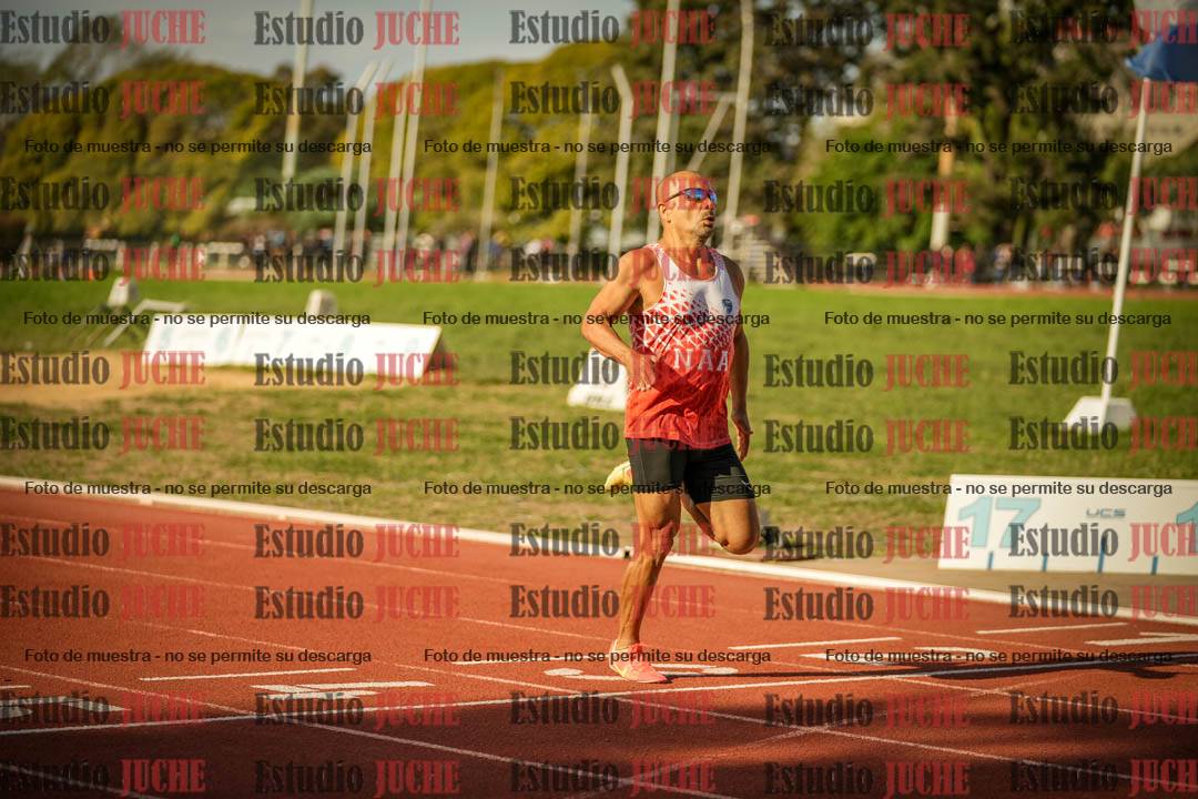 Fotos de los 200 m llanos de varones