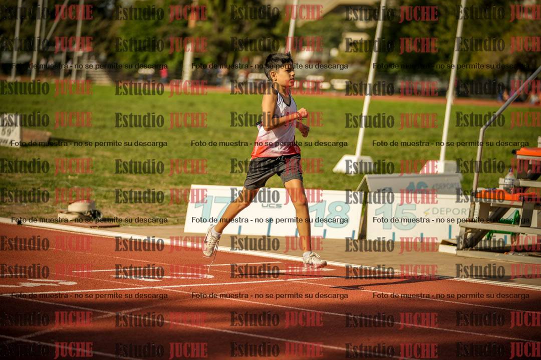 Fotos de los 200 m llanos de varones
