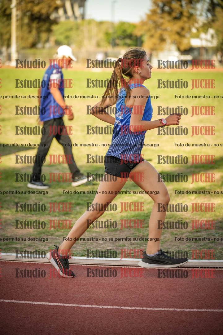 Fotos de los 2400 m llanos de mujeres - U16