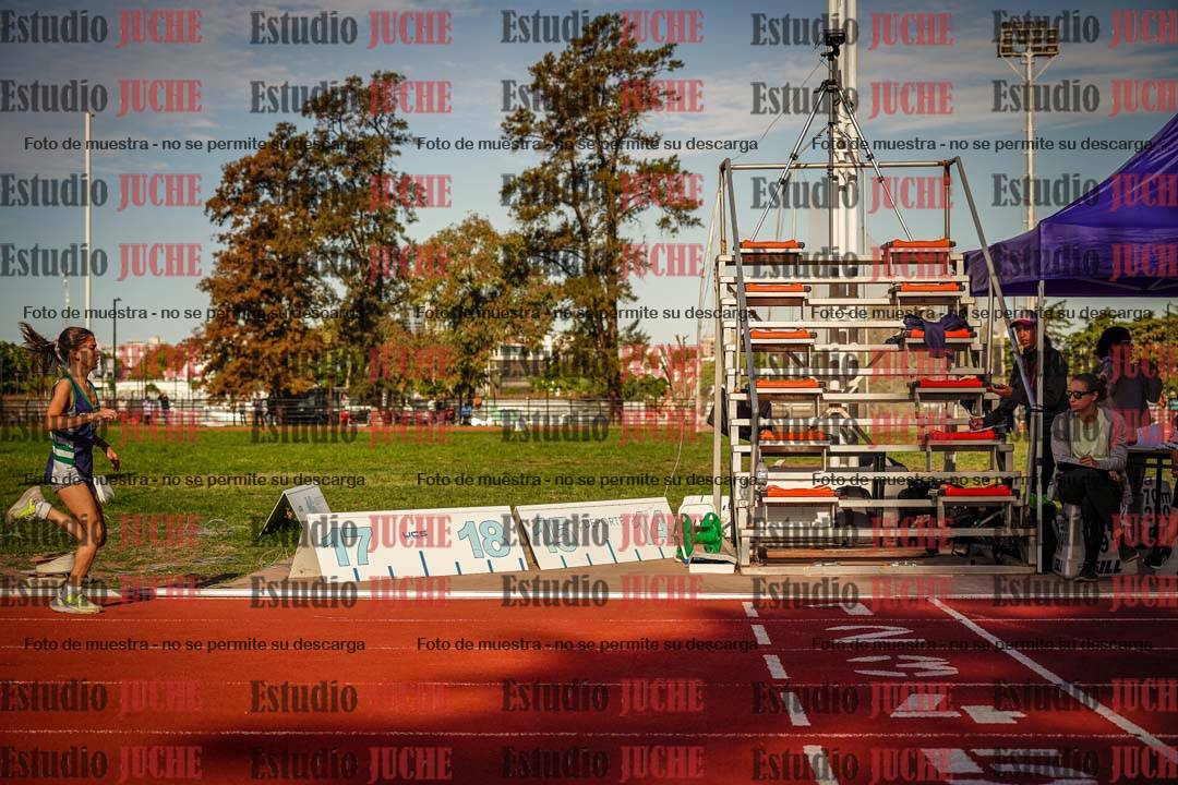 Fotos de los 2400 m llanos de mujeres - U16