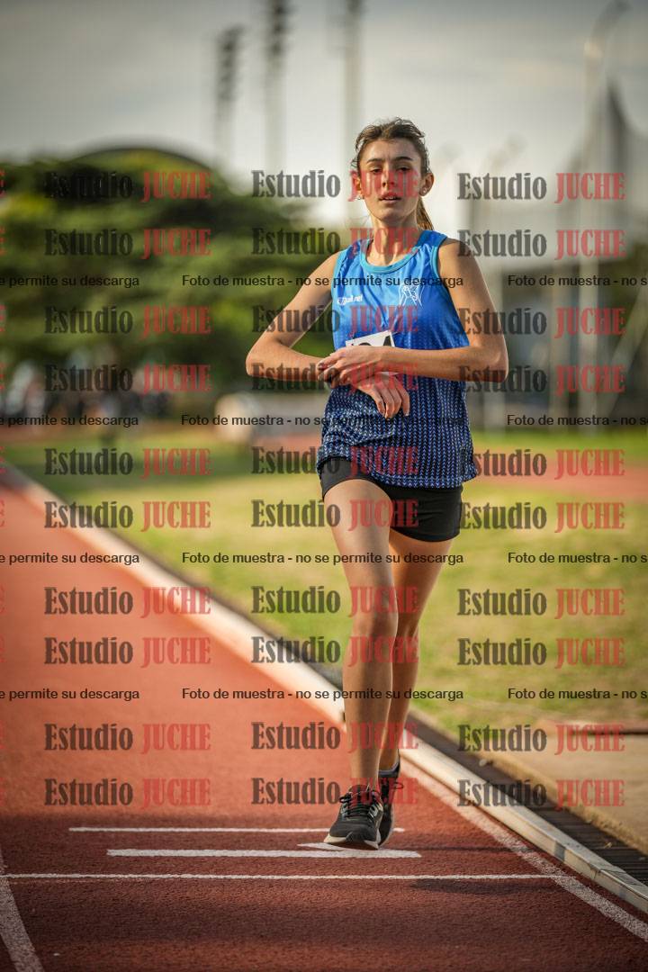Fotos de los 2400 m llanos de mujeres - U16