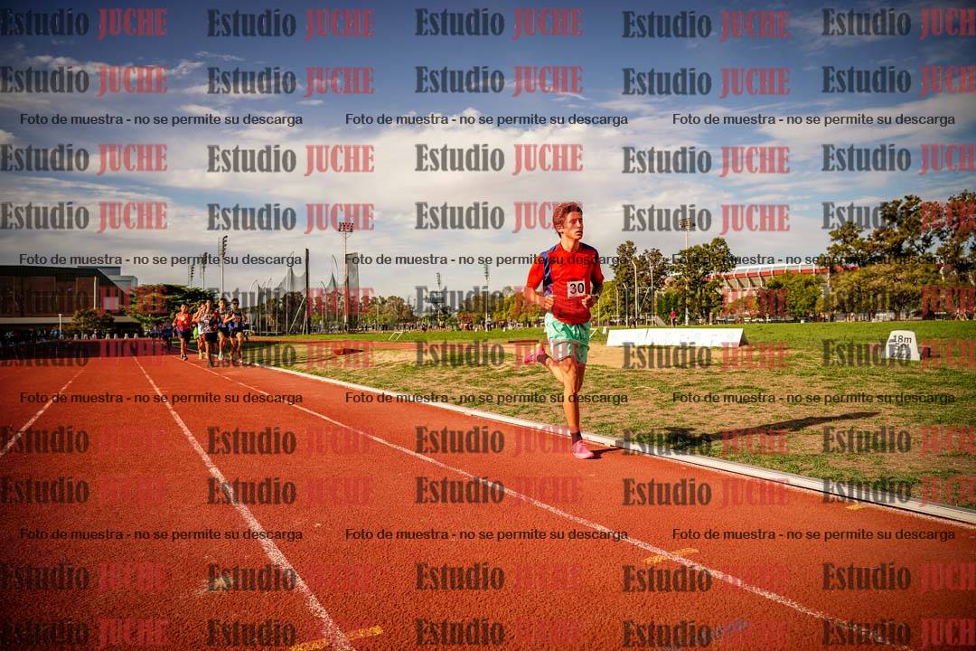 Fotos de los 2400 m llanos de varones - U16