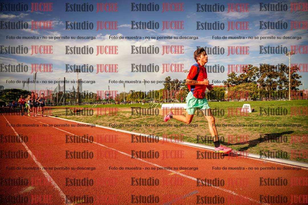 Fotos de los 2400 m llanos de varones - U16