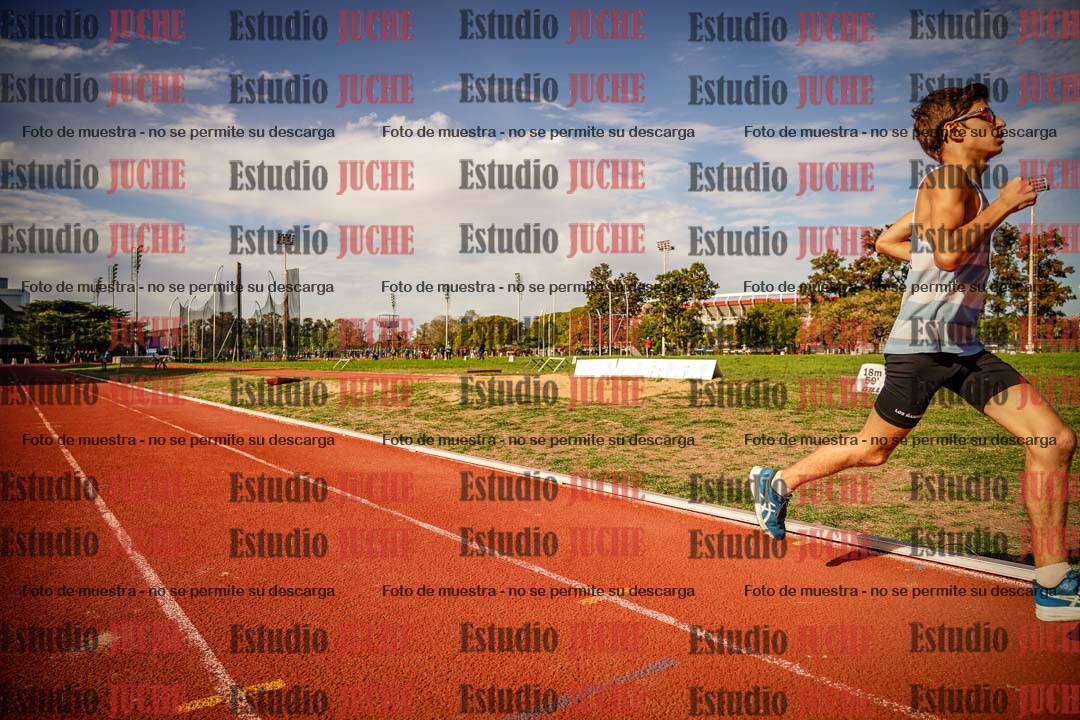 Fotos de los 2400 m llanos de varones - U16