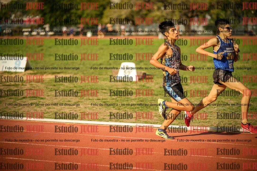 Fotos de los 2400 m llanos de varones - U16