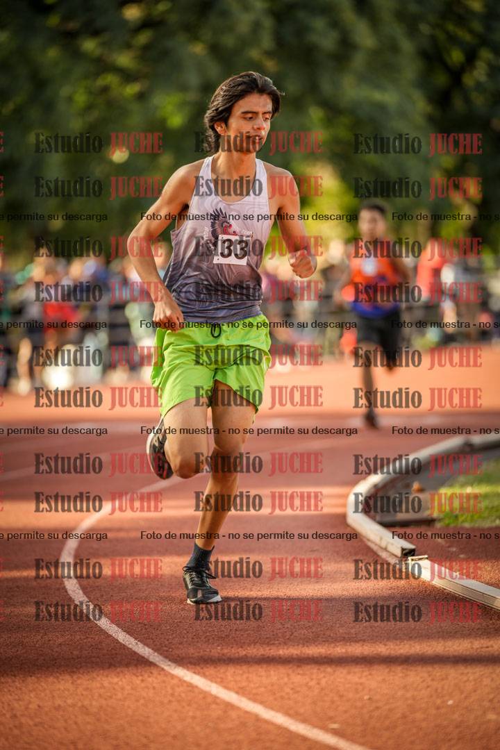 Fotos de los 2400 m llanos de varones - U16
