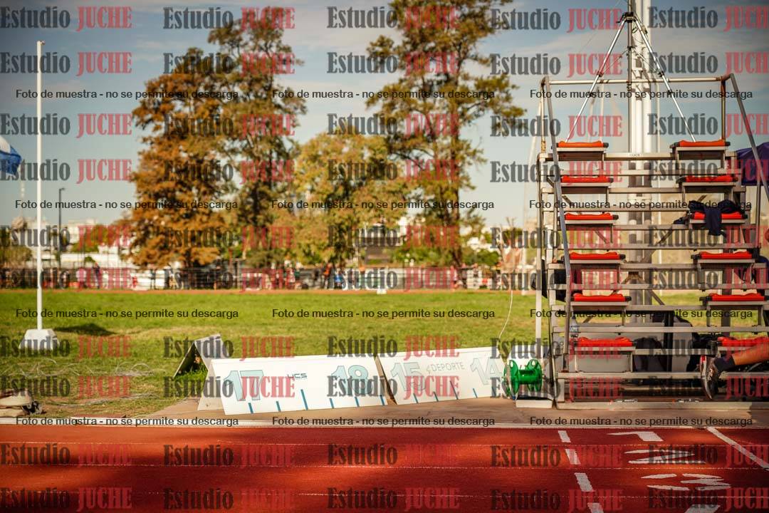 Fotos de los 2400 m llanos de varones - U16