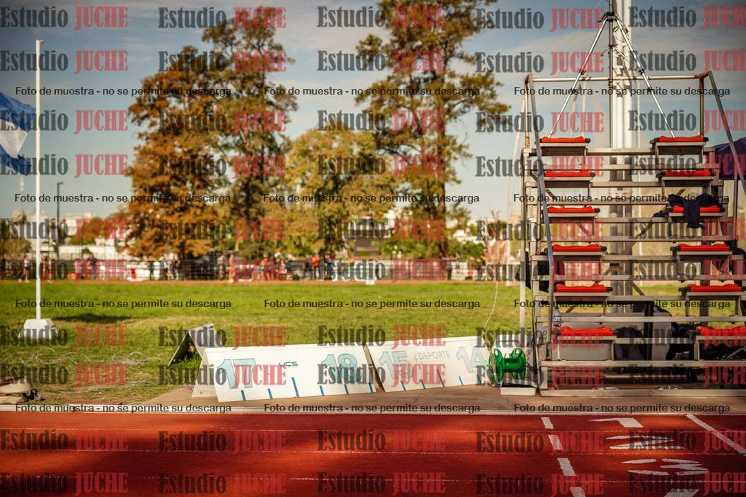 Fotos de los 2400 m llanos de varones - U16