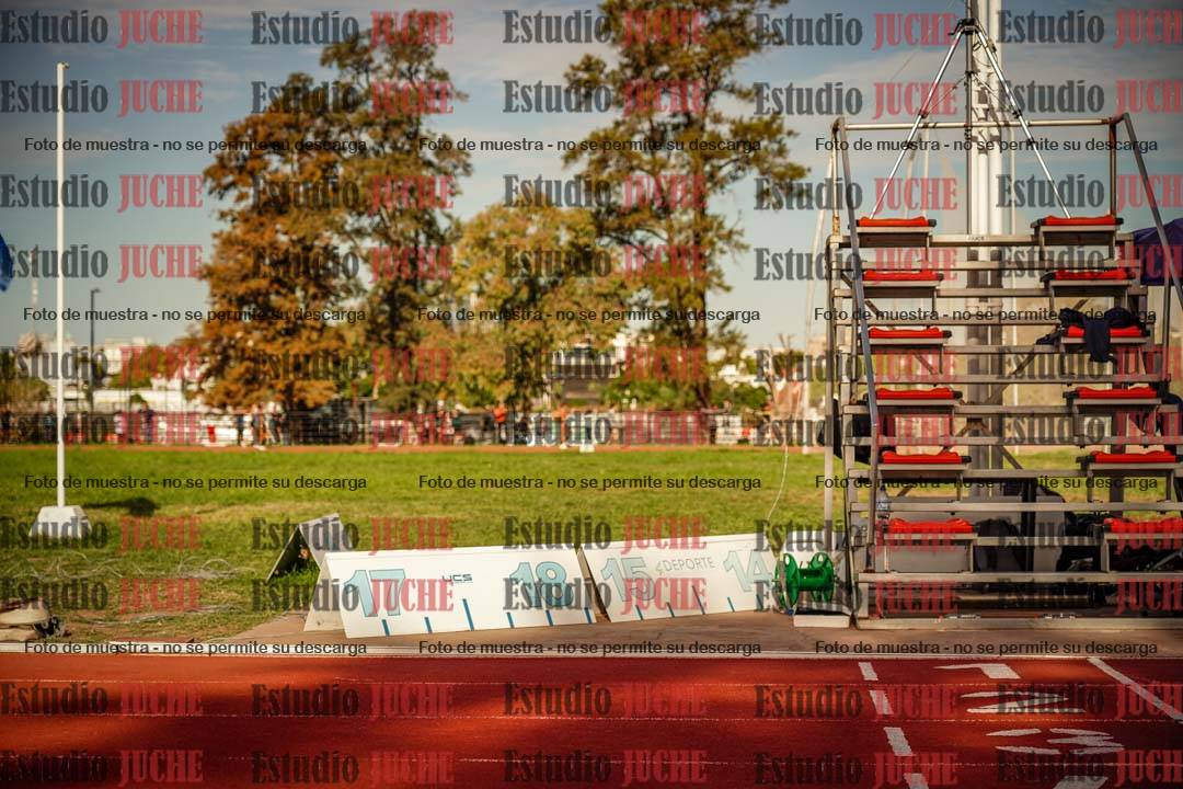 Fotos de los 2400 m llanos de varones - U16