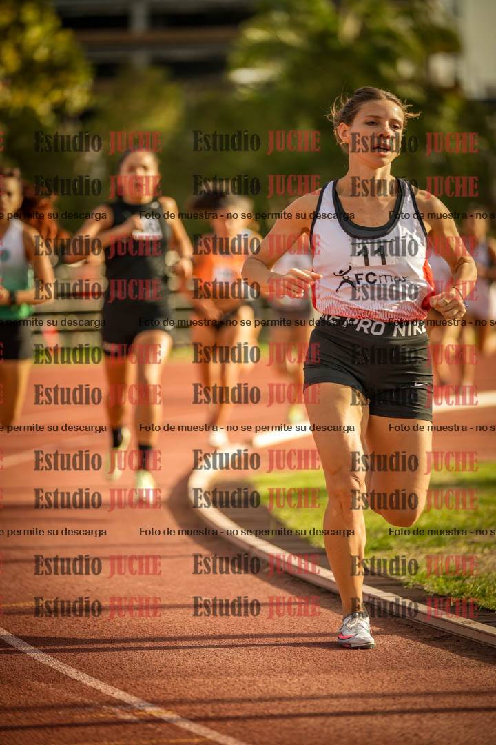 Fotos de los 1500 m llanos de mujeres