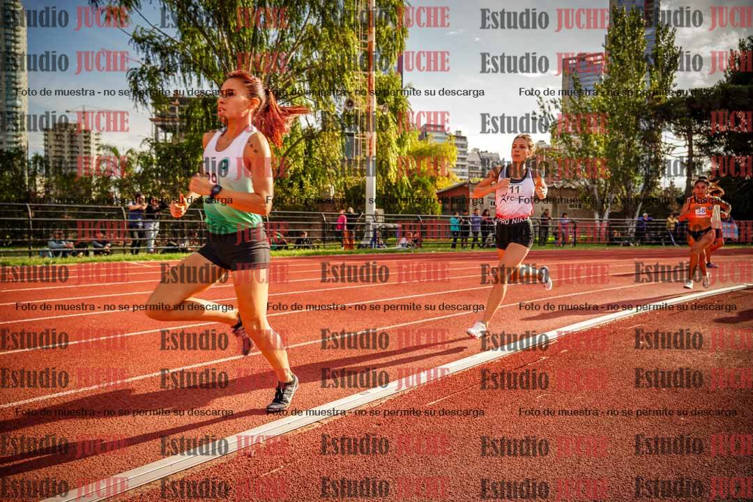Fotos de los 1500 m llanos de mujeres