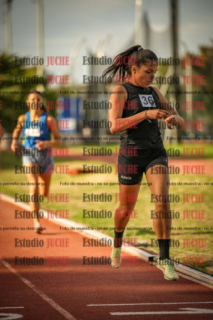 Fotos de los 1500 m llanos de mujeres
