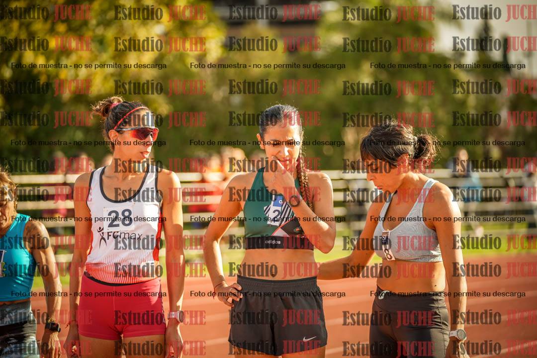 Fotos de los 1500 m llanos de mujeres