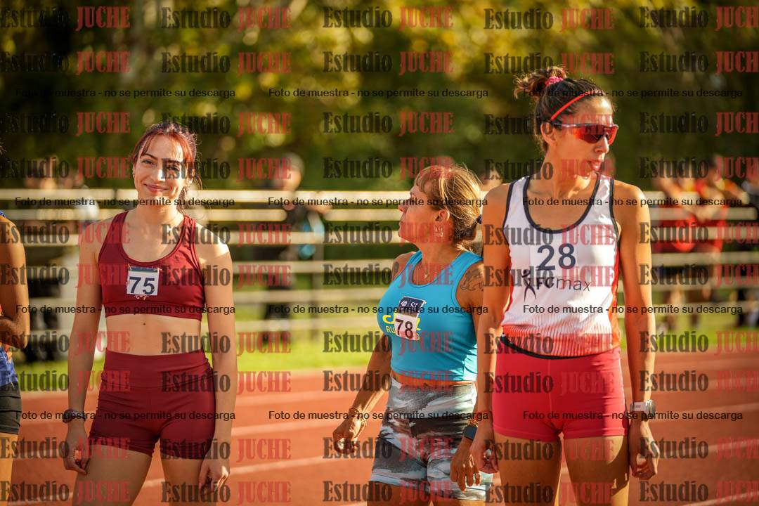 Fotos de los 1500 m llanos de mujeres