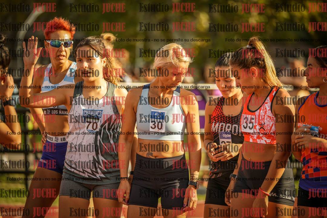 Fotos de los 1500 m llanos de mujeres