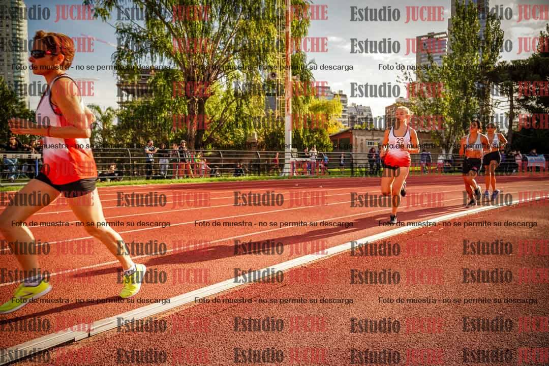 Fotos de los 1500 m llanos de mujeres
