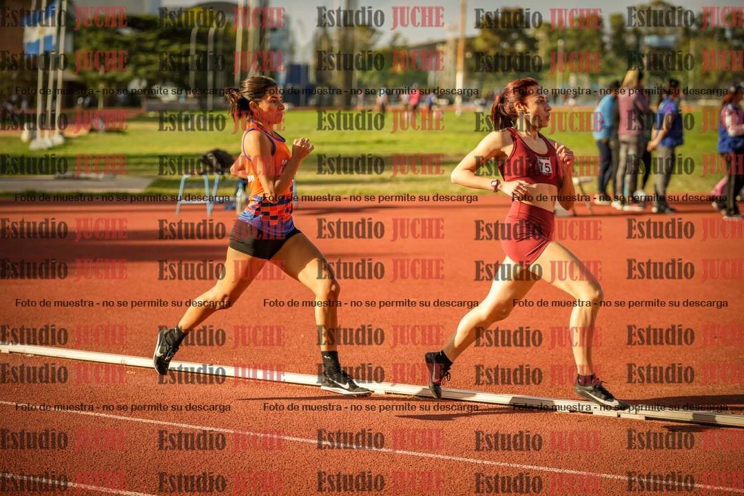 Fotos de los 1500 m llanos de mujeres