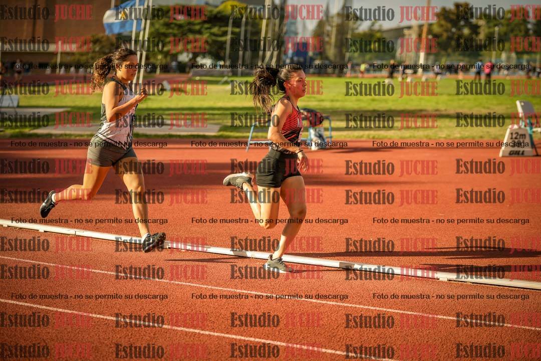 Fotos de los 1500 m llanos de mujeres