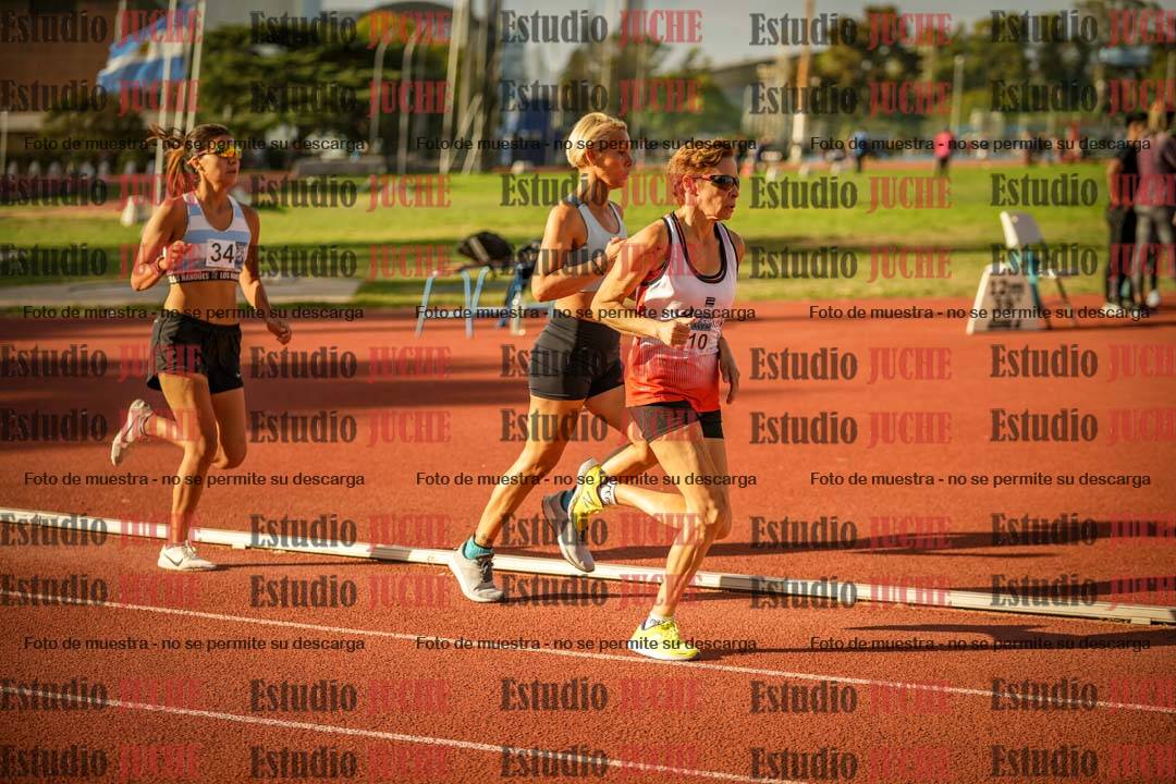 Fotos de los 1500 m llanos de mujeres