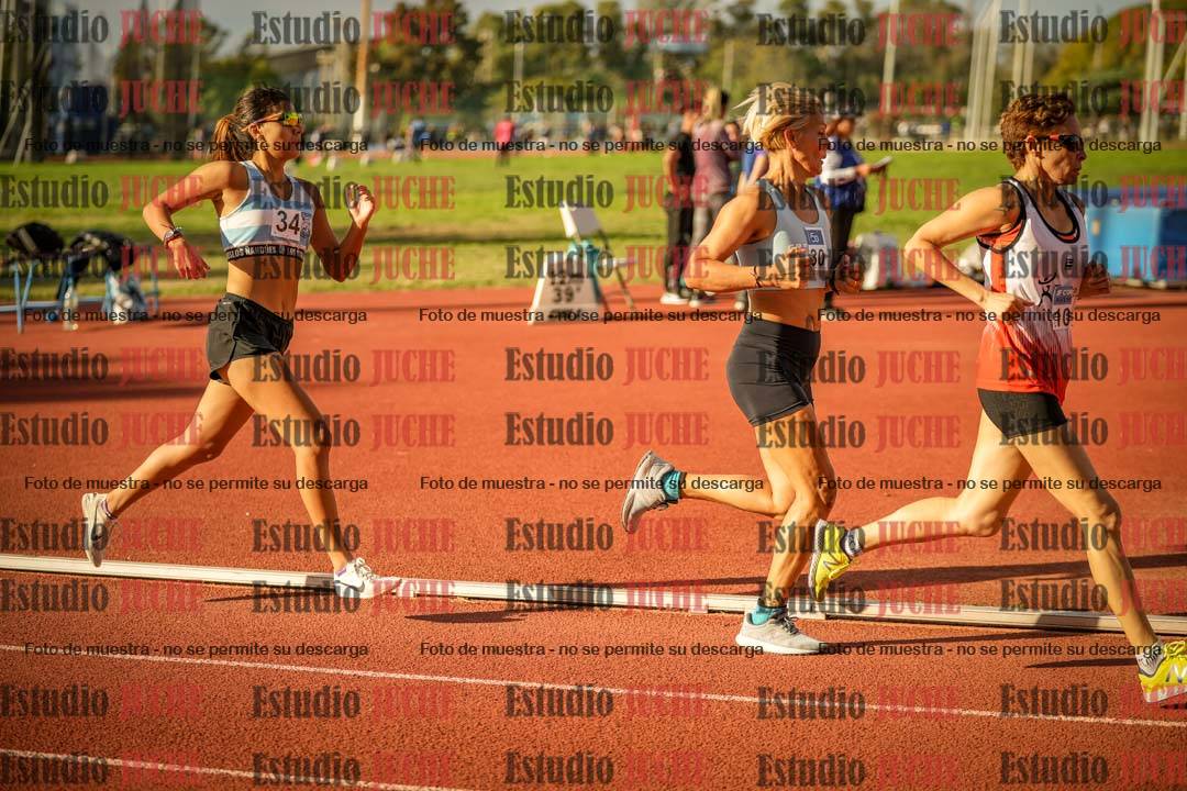 Fotos de los 1500 m llanos de mujeres