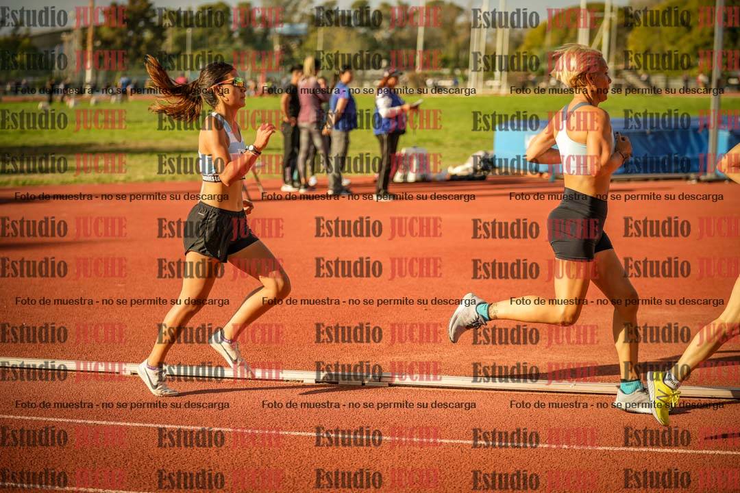 Fotos de los 1500 m llanos de mujeres