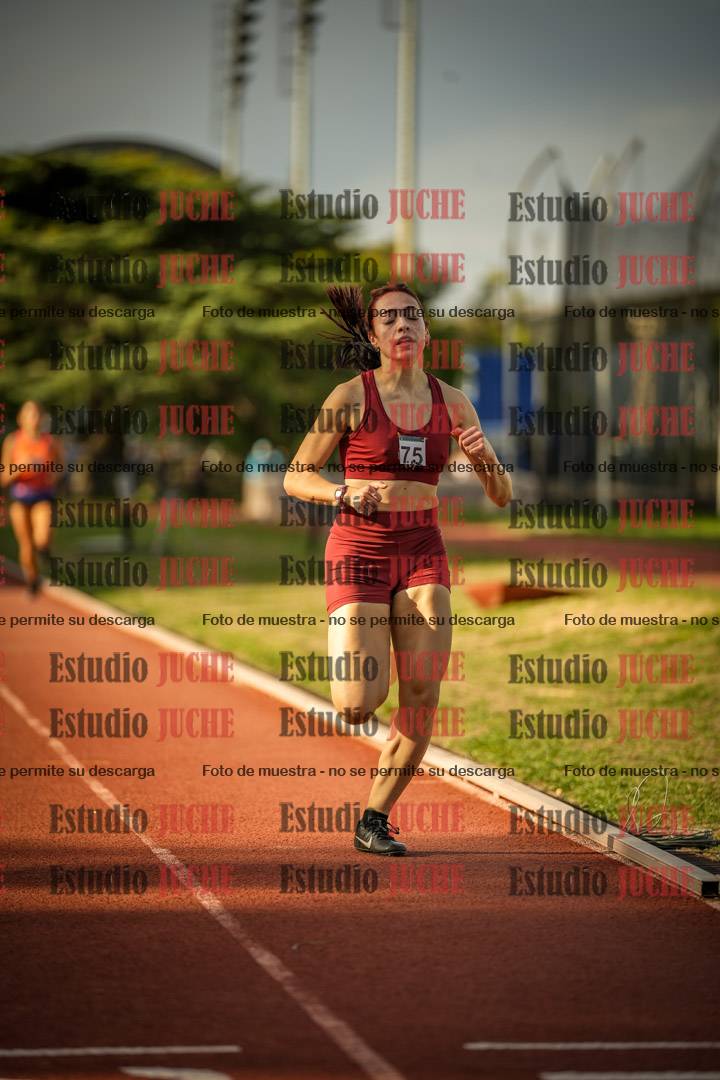Fotos de los 1500 m llanos de mujeres