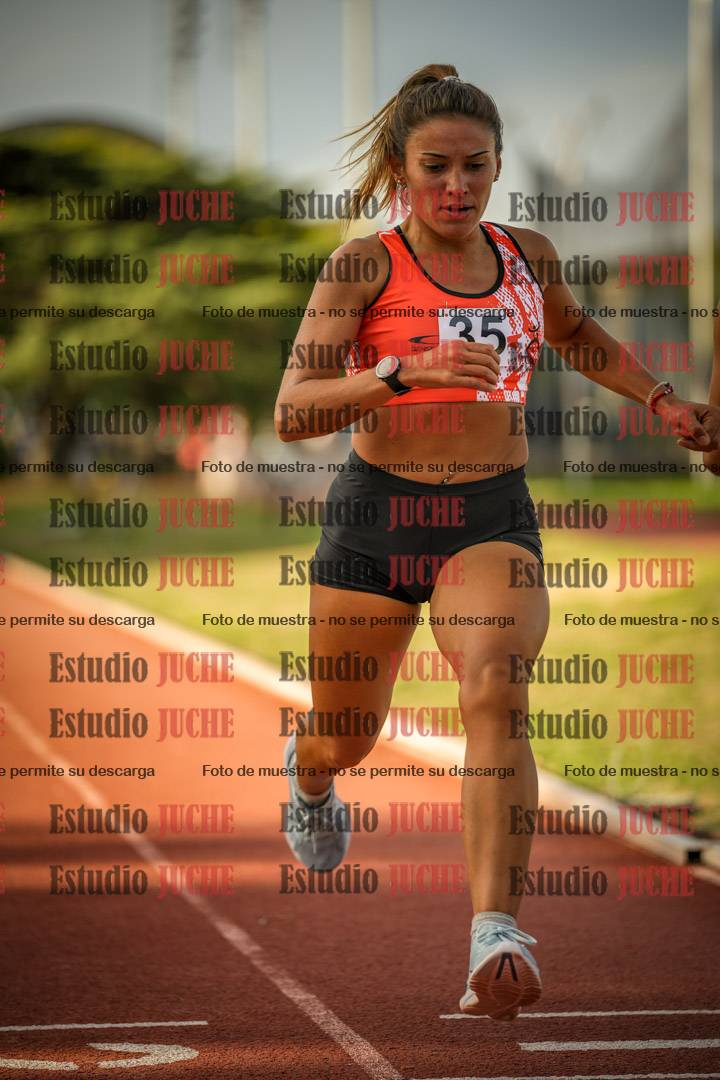 Fotos de los 1500 m llanos de mujeres
