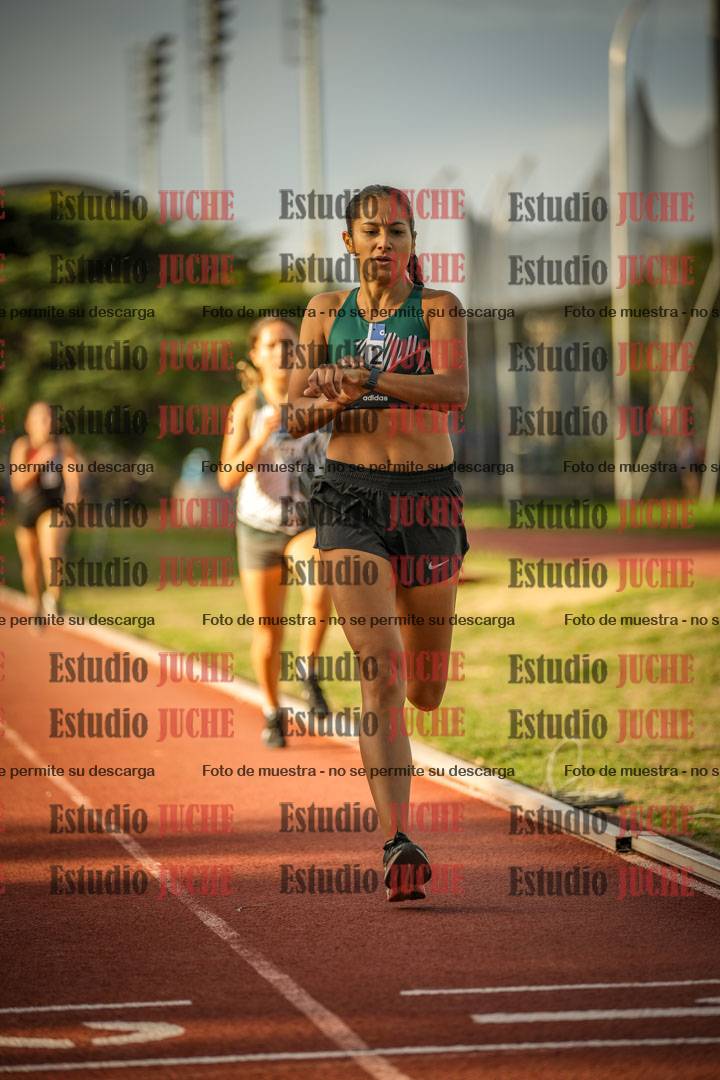 Fotos de los 1500 m llanos de mujeres