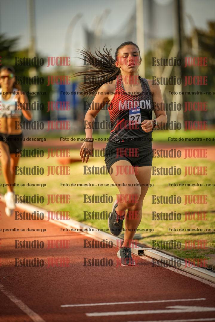 Fotos de los 1500 m llanos de mujeres
