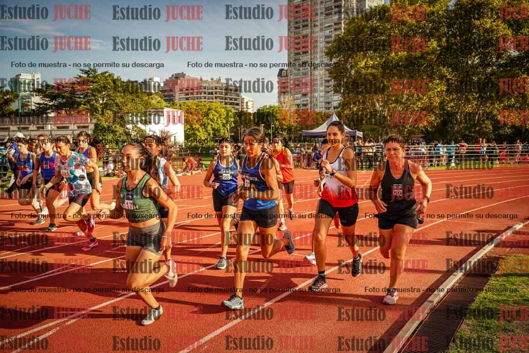 Fotos de los 1500 m llanos de mujeres