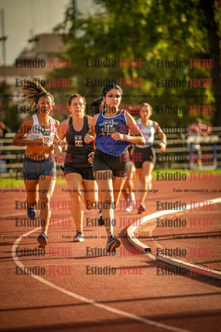 Fotos de los 1500 m llanos de mujeres